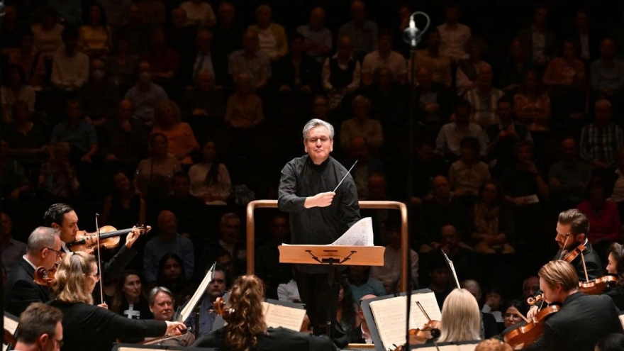 London Symphony Orchestra to come back for Hanoi Concert 2025